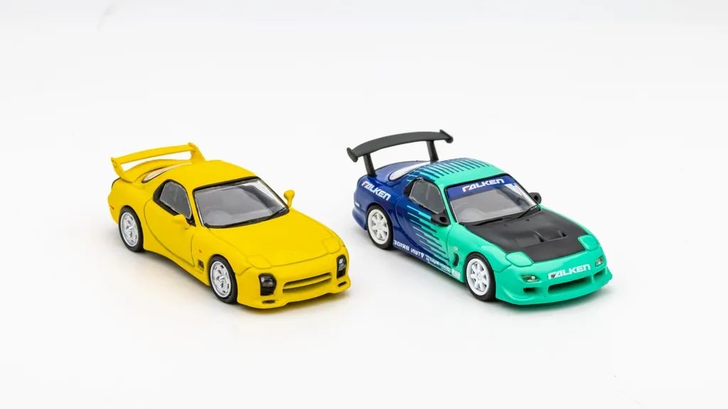一万转的高能机器，来自TW的两款三代马自达RX-7模型试玩