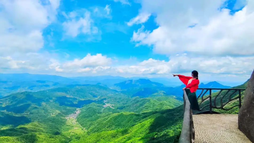 全球学子嘉游赣｜灵山景区学子权益再升级！冲冲冲！