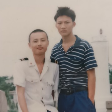 带锚的飘带