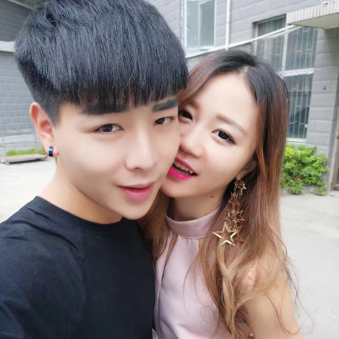 小毅夫妇