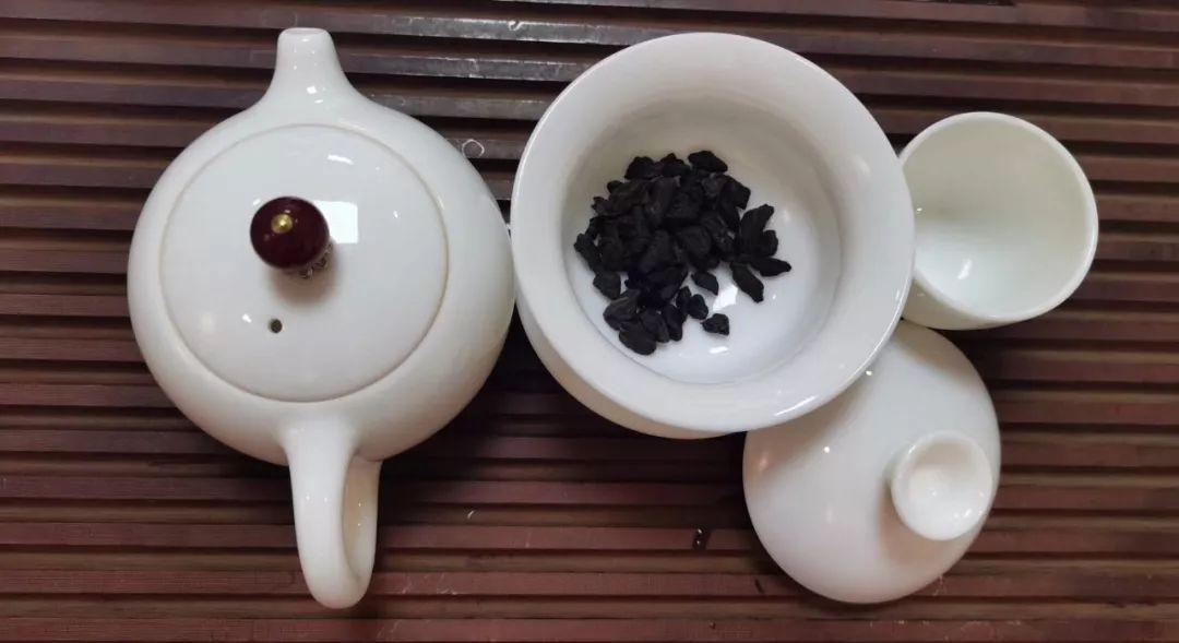 碎银子是什么茶（浅谈碎银子茶特点及名称由来）