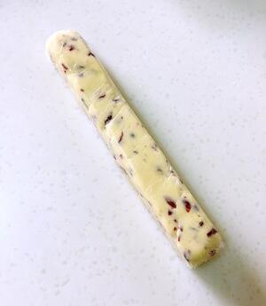 图片[8]-【蔓越莓饼干】做法步骤图 不用一滴水 金黄酥脆香甜美味-起舞食谱网