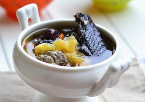 圖片[3]-【花膠烏雞湯】做法步驟圖 加上“它” 湯味更濃 冬天喝點它-起舞食譜網