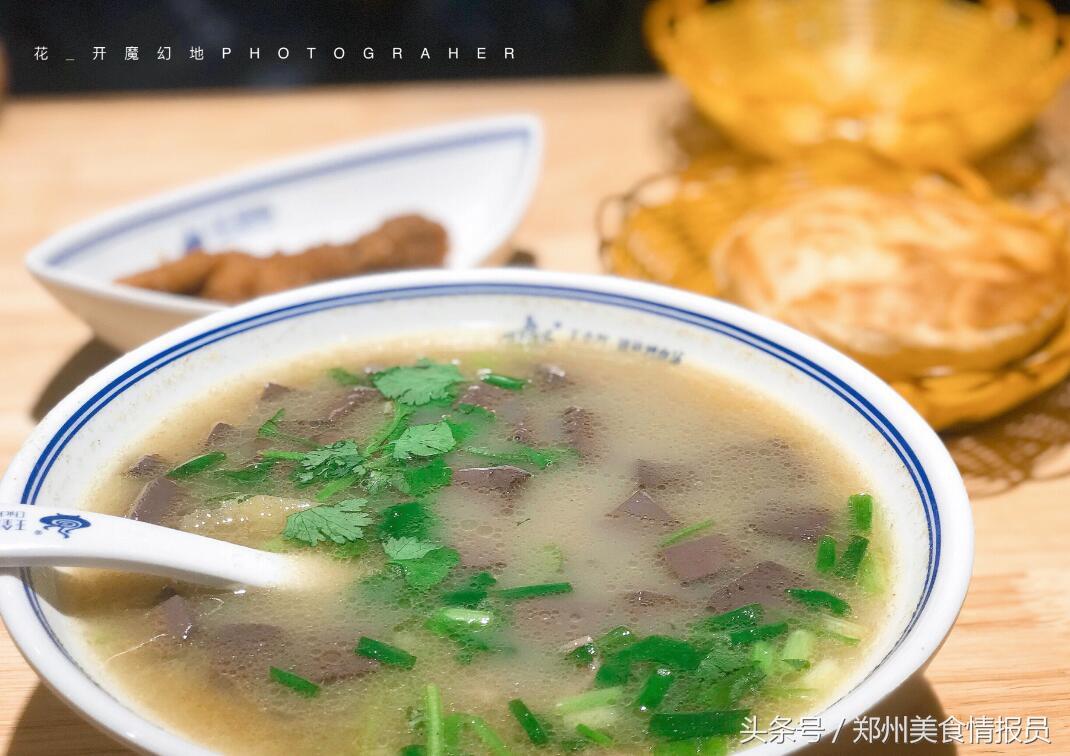 滋补鸡血汤的做法(鸡血汤的制作方法)