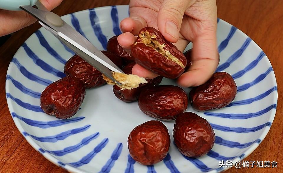 图片[3]-【拔丝苹果】做法步骤图 香甜可口 老少皆宜-起舞食谱网