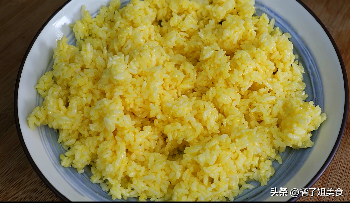 圖片[3]-【蛋黃薺菜炒飯】做法步驟圖 剩米飯的新吃法 簡單易做 全家人-起舞食譜網