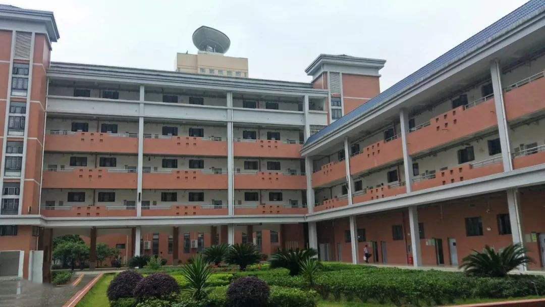 湖北省武昌实验中学(武昌区8所省示范高中)