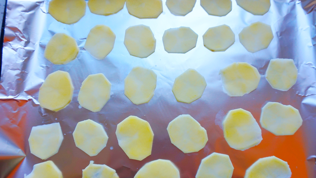 圖片[5]-【薯片】做法步驟圖 少油更健康 2土豆做一大盆-起舞食譜網(wǎng)