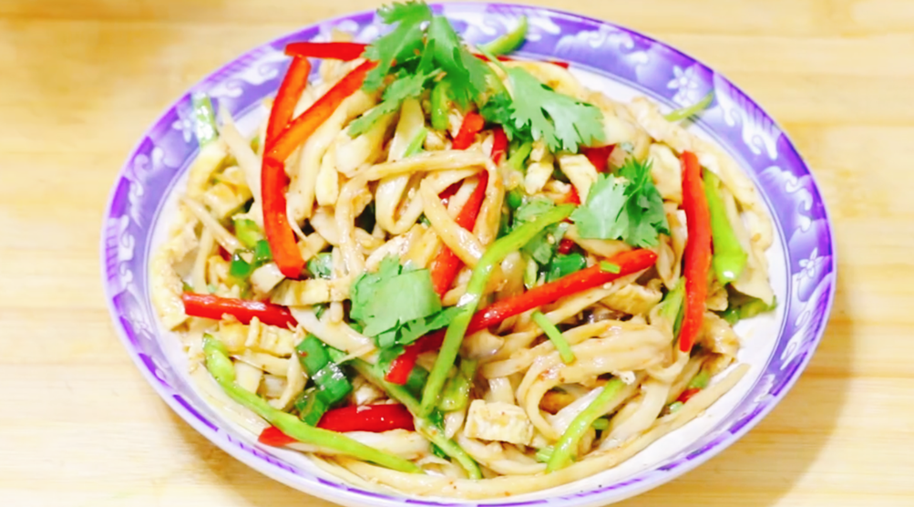 【三鲜杏鲍菇】做法步骤图 不切不炒 常吃保护肠胃抵抗力好-起舞食谱网