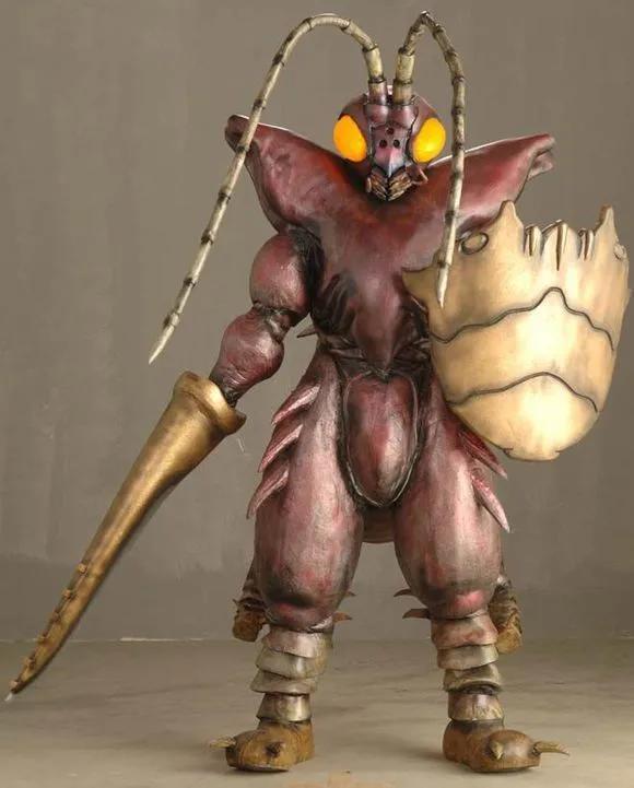 15只低异能兽:恶参兽,刺木兽,蚱蜢兽,魔马兽,岩石兽,鳄鱼兽,魔牛兽