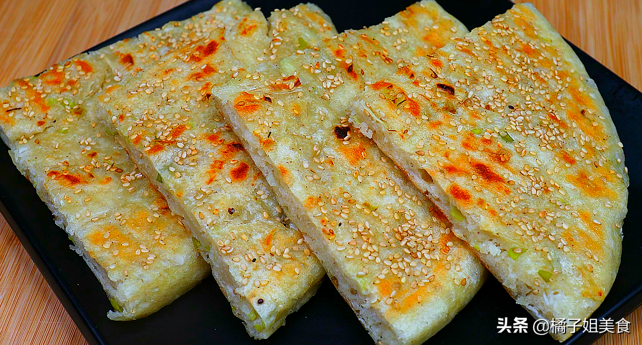 图片[1]-【芝麻大饼】做法步骤图 不揉面不擀面 做法超简单-起舞食谱网