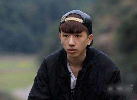 《变形计》有剧本?张迪爆料节目组内幕,声称导演指使陈新颖打他