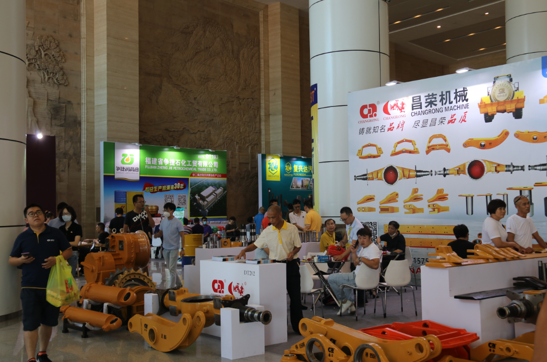 泉州第二届工程机械展 国内参展商增长10%！多家南企亮相第二届泉州国际工程机械展暨数控机床专用设备博览会