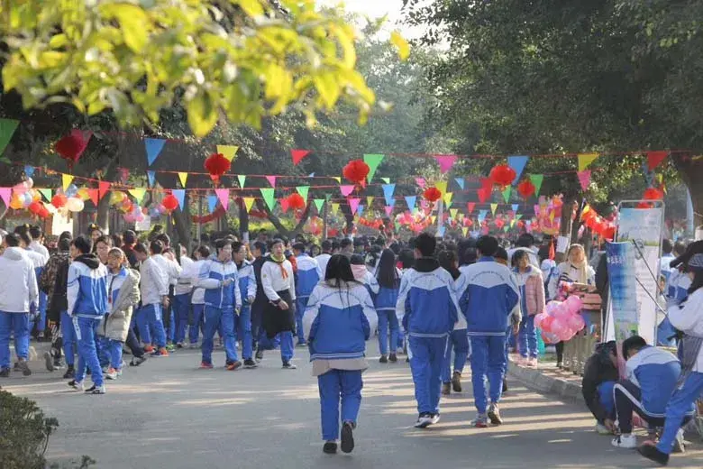 四川建院新教务处（他不仅被誉为川菜）