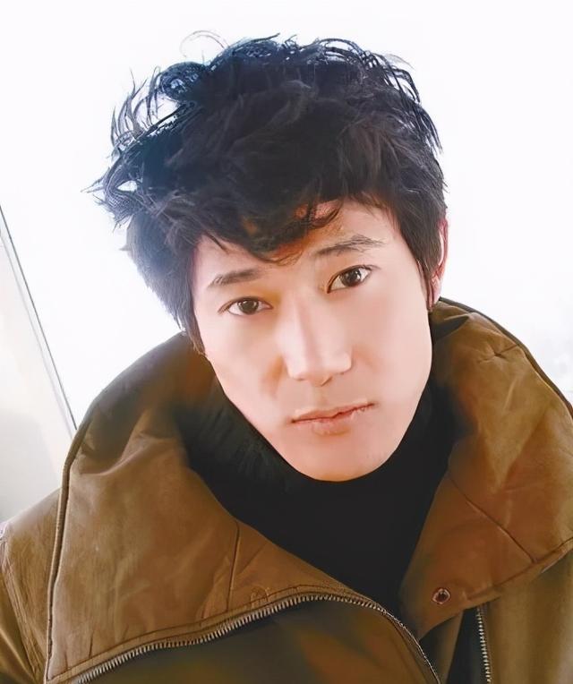 浩二天天向上下跪(天天向上浩二下跪哪期)