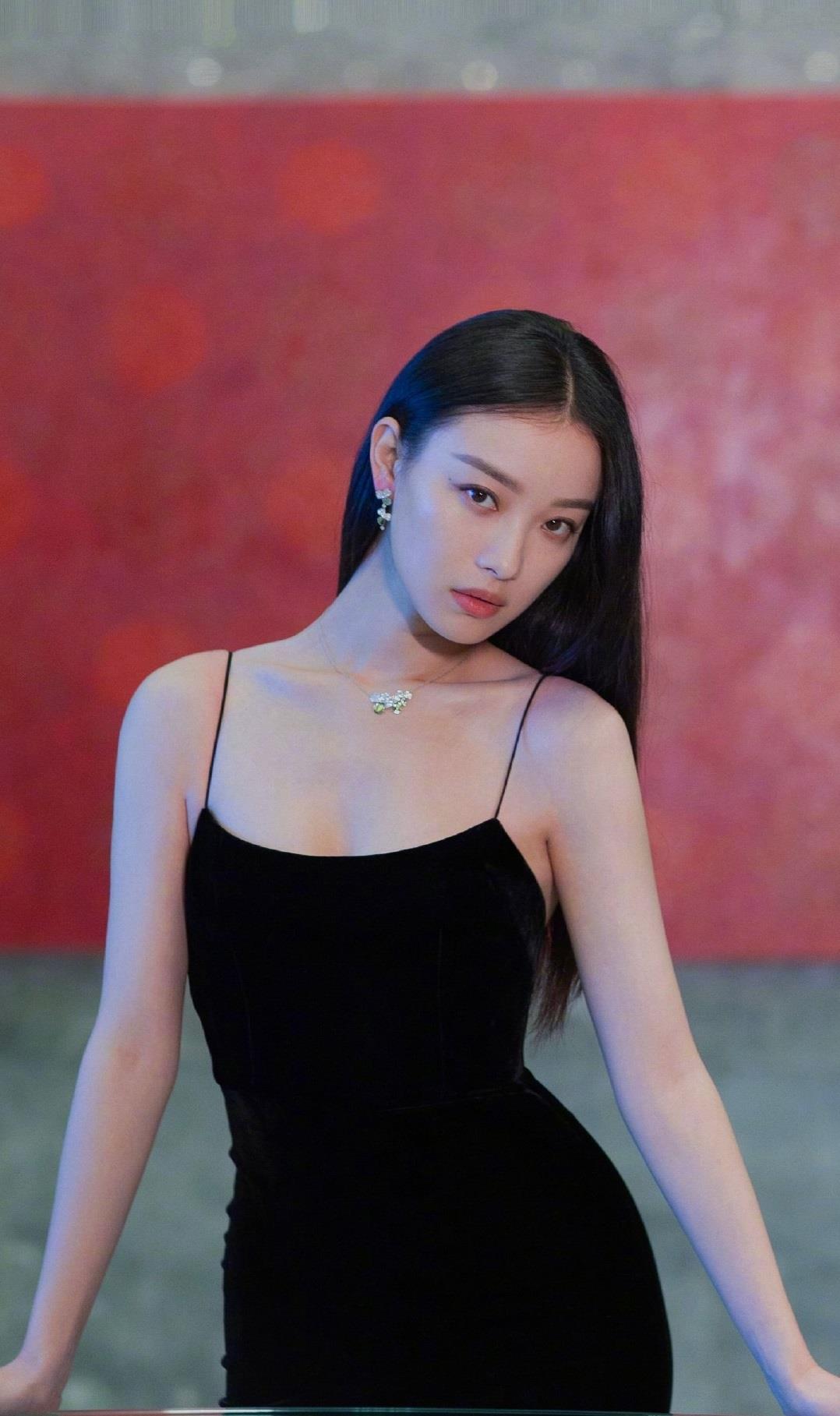 倪妮个人资料介绍(一文读懂倪妮个人出道经历)