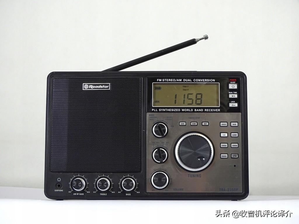 依我之见,既不是山进909,也不是德生bcl3000,更不是德劲de1103,而是