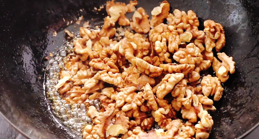 圖片[3]-【琥珀核桃】做法步驟圖 香甜又酥脆 全家人都愛吃-起舞食譜網