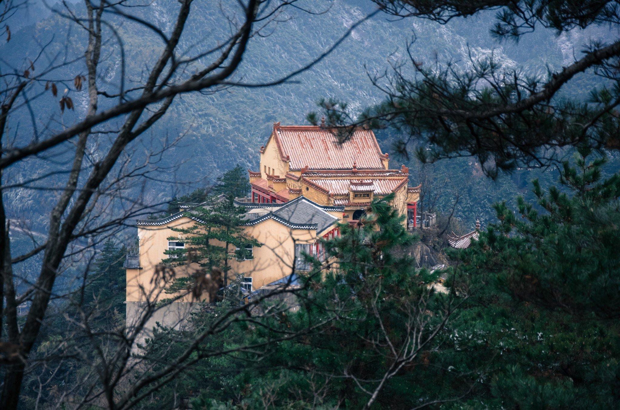 九华山在哪个省哪个市哪个县（九华山游玩攻略介绍）