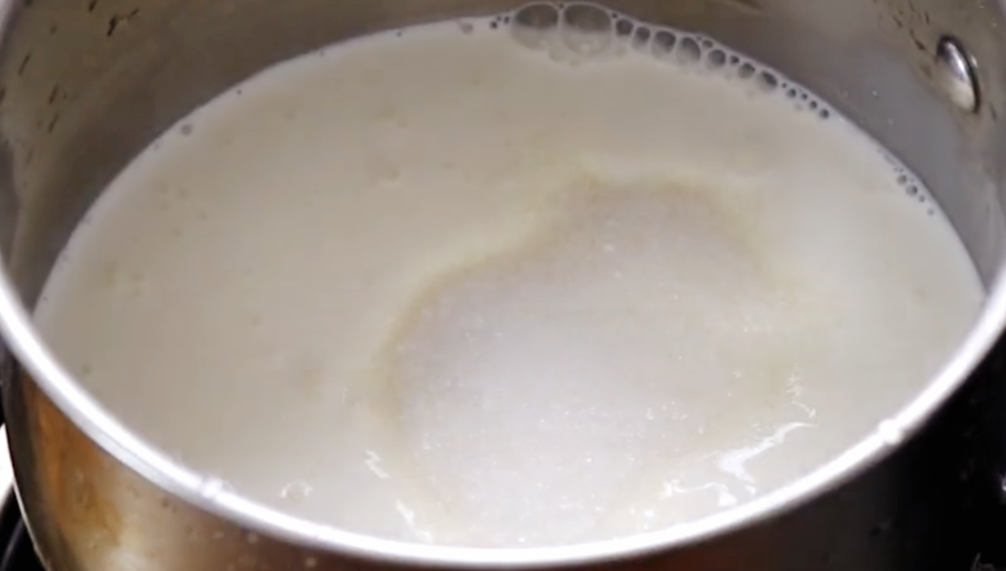 圖片[2]-【牛奶雞蛋布丁】做法步驟圖 香甜嫩滑 入口即化-起舞食譜網(wǎng)