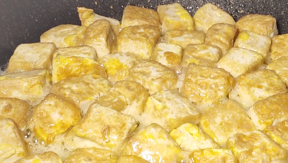 圖片[5]-【韭菜炒豆腐】做法步驟圖 出鍋比紅燒肉香 天天吃都不膩-起舞食譜網(wǎng)