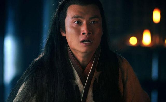 年幼时陪着父亲看三国,总爱问父亲,最终是刘备还是曹操,亦或是孙权