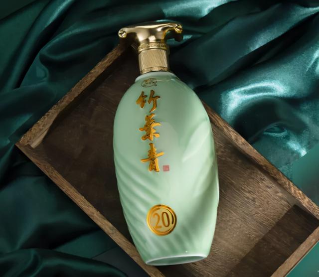 露酒知多少:名酒企旗下露酒产品,你喝过几种?