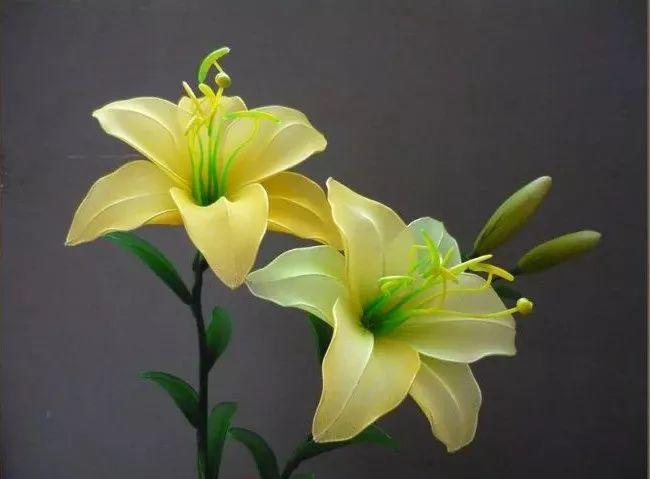 丝袜花的做法(制作丝网花的材料)