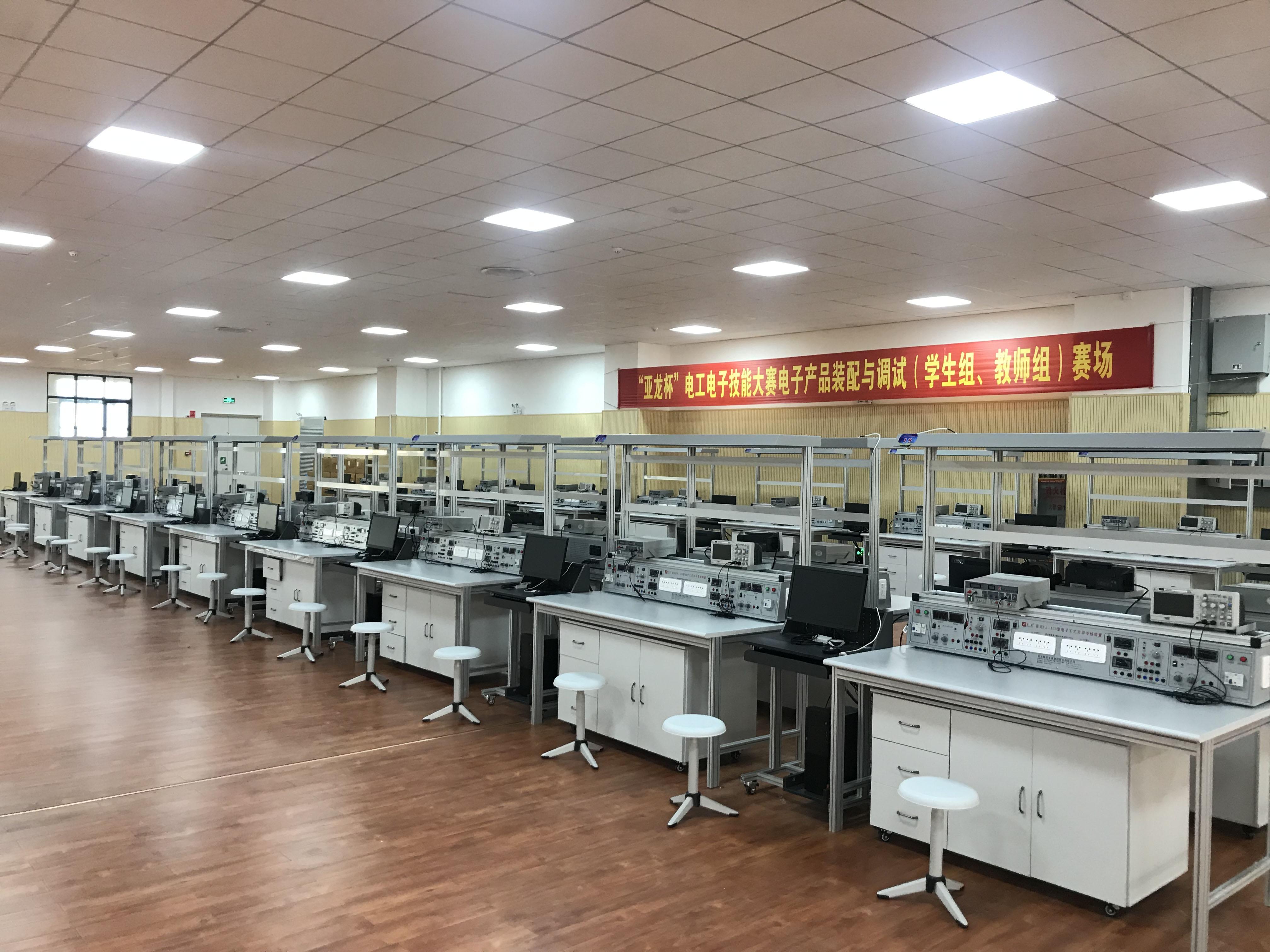 亚龙单片机 亚龙智能装备助力2019年云南省职业院校技能大赛