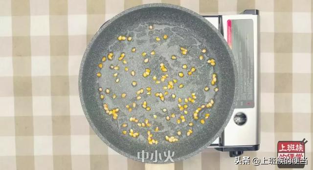 爆米花的制作方法,如何最简单制作爆米花 爆米花的制作方法,如何最简单制作爆米花