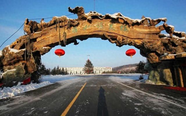 伊春梅花河山庄度假村，住冰屋体验特色的冬季体验项目