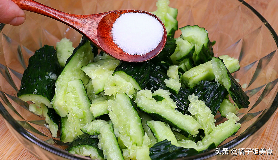 圖片[3]-【涼拌黃瓜】做法步驟圖 入味口感好訣竅 比肉還香-起舞食譜網
