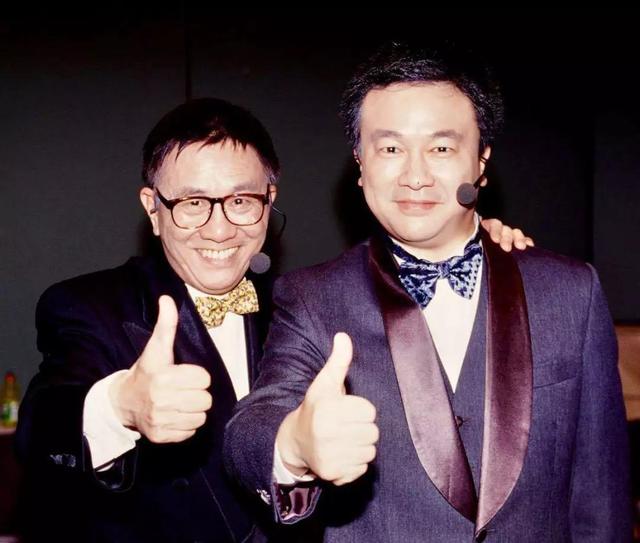 笑傲江湖主题曲歌词(笑傲江湖歌词沧海一声笑)