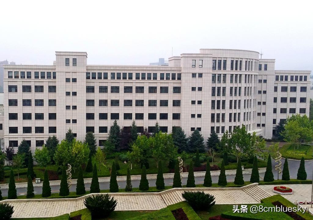 1,大连大学医学部大连大学医学部所属单位包括:医学院,护理学院,中山