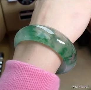 如何养玉才有灵性，会让你的玉变得更加圆润有光泽