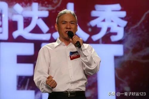 还记得达人秀吗?菜花大妈,无臂钢琴家,长得像周瑾的张冯喜