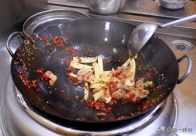 清炖豆腐的做法，清炖白豆腐汤（白菜炖豆腐汤怎么做才好喝）