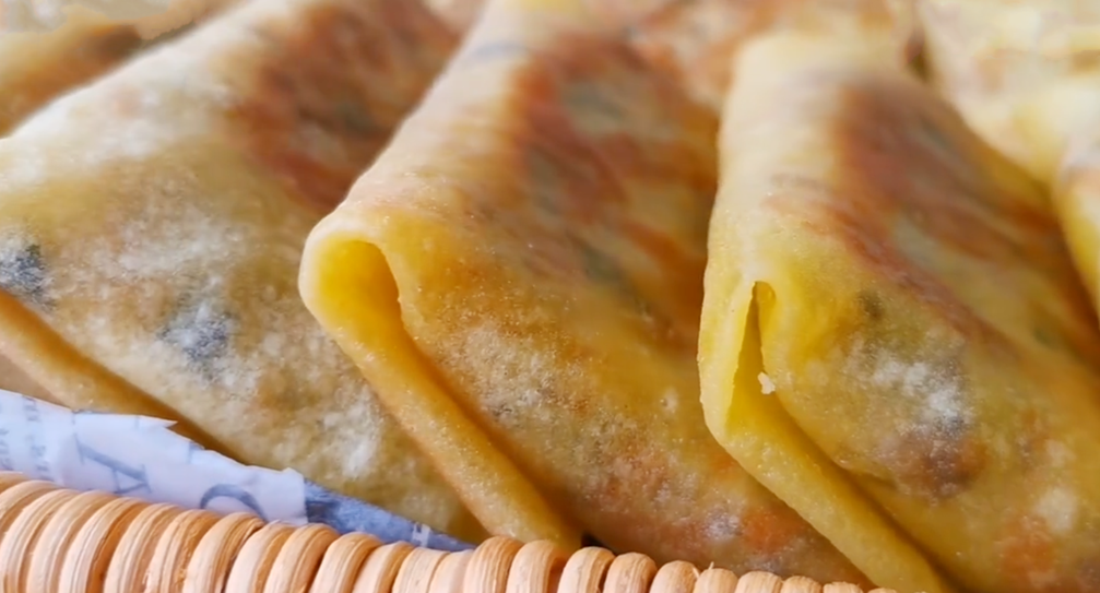 【胡蘿卜餡餅】做法步驟圖 皮薄餡足 比吃肉包子還香-起舞食譜網