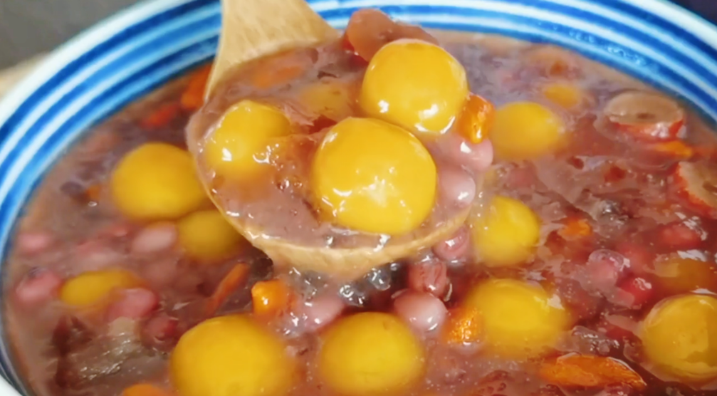 【雪燕南瓜丸子甜湯】做法步驟圖 簡單易做 越喝人越漂亮-起舞食譜網