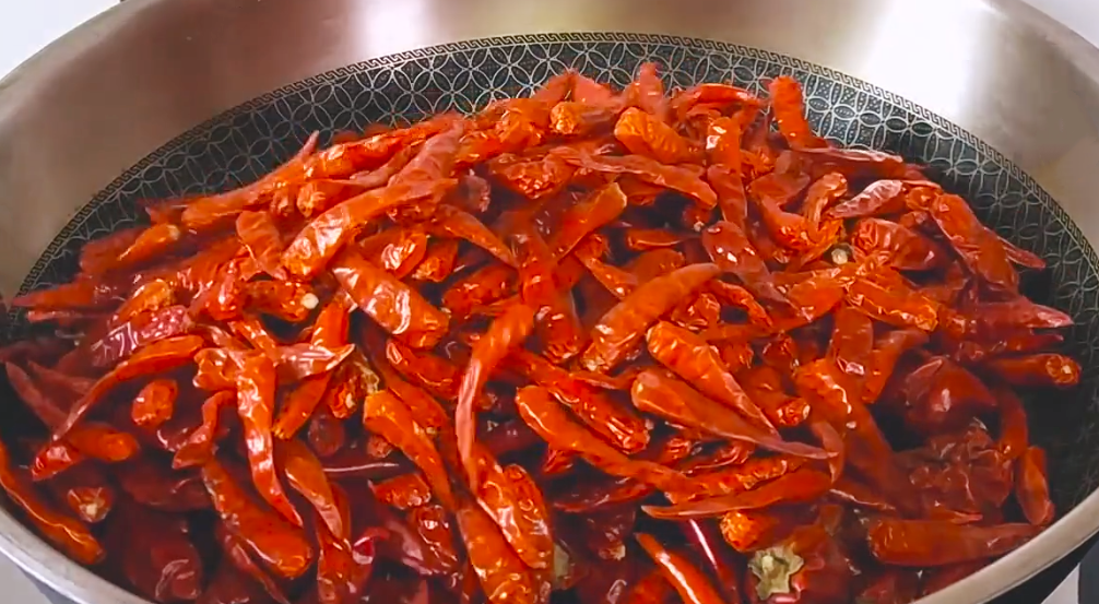 圖片[2]-【辣椒油】做法步驟圖 香辣味美 拌什么都好吃-起舞食譜網