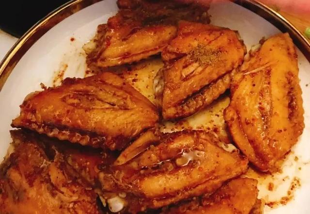 微波炉烤鸡翅(格兰仕微波炉烤鸡翅)