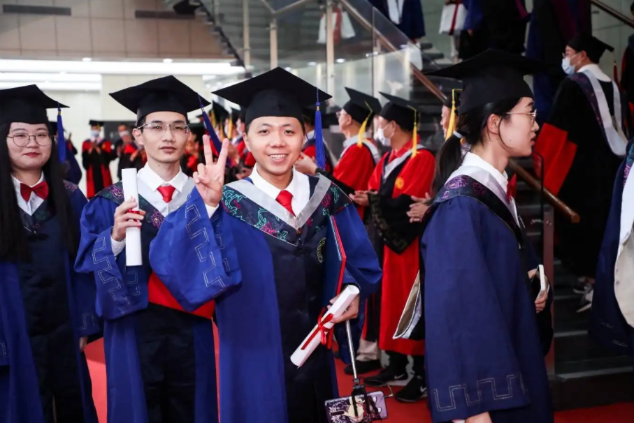 中国最高学历是什么学历？99%的人弄错最高学历