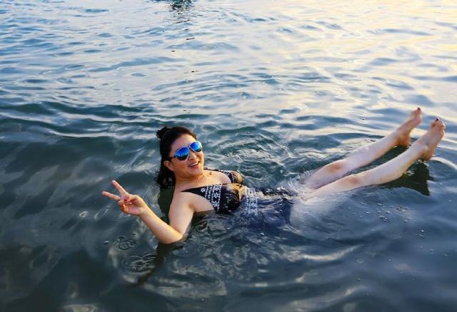 在“死海”体验它的神奇魔力「约旦」
