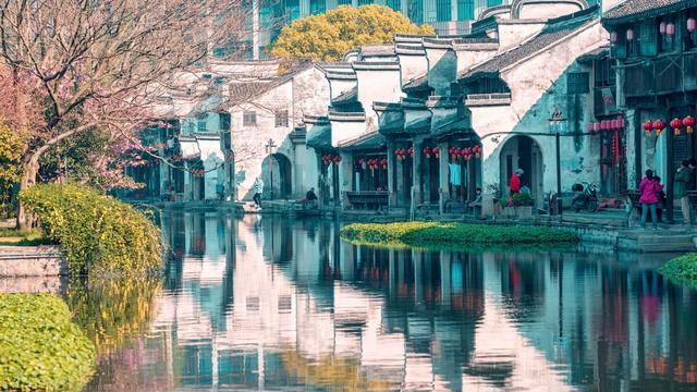 江南最地道的5个古镇，走进江南水乡的6个绝美古镇里