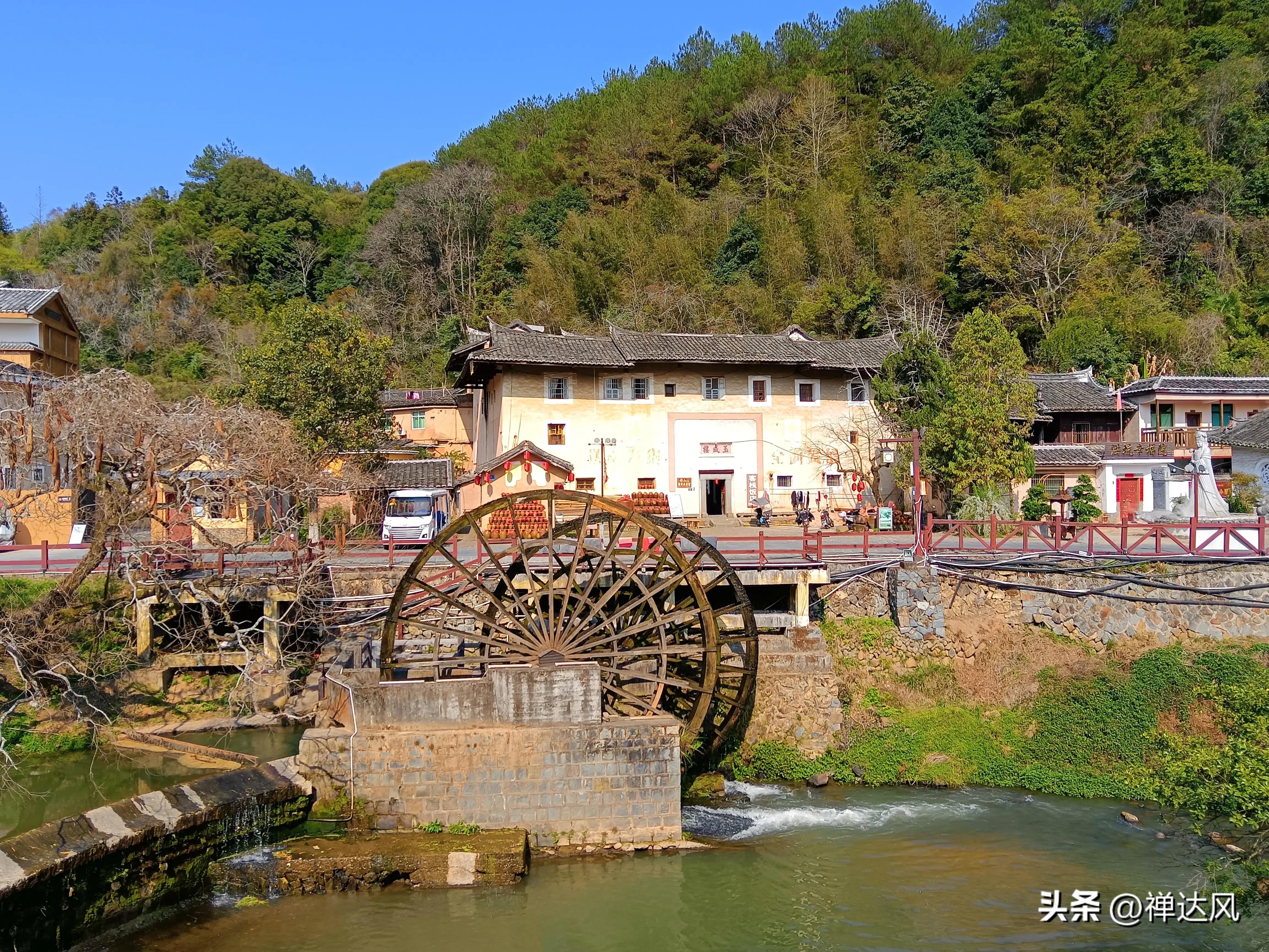 永定土楼在哪里（永定土楼位置及景点介绍）