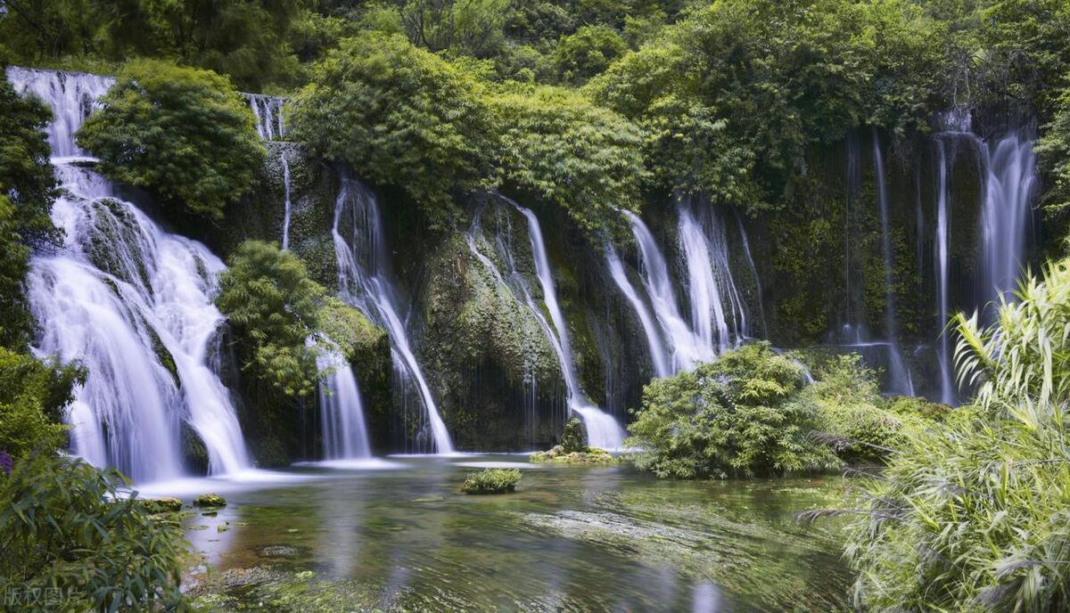 贵阳旅游攻略必玩的景点有哪些（贵阳好玩的地方大盘点）