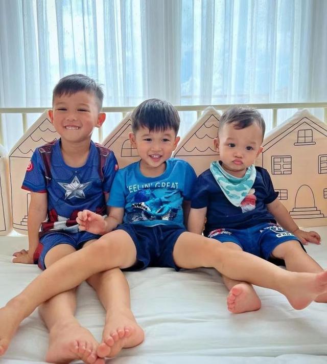 我在方舟狗窝里吃软饭的日常(方舟生存进化鮟鱇鱼的驯服方法)