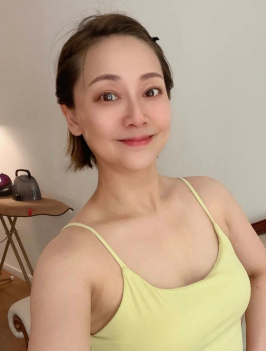 张茜为什么不能生育(网传张茜曾两度流产至今未孕)