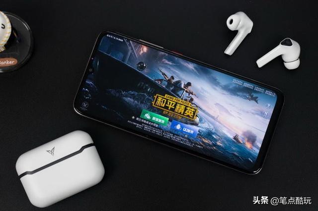 pubg耳机推荐（吃鸡耳机听声辨位最佳耳机排行榜）