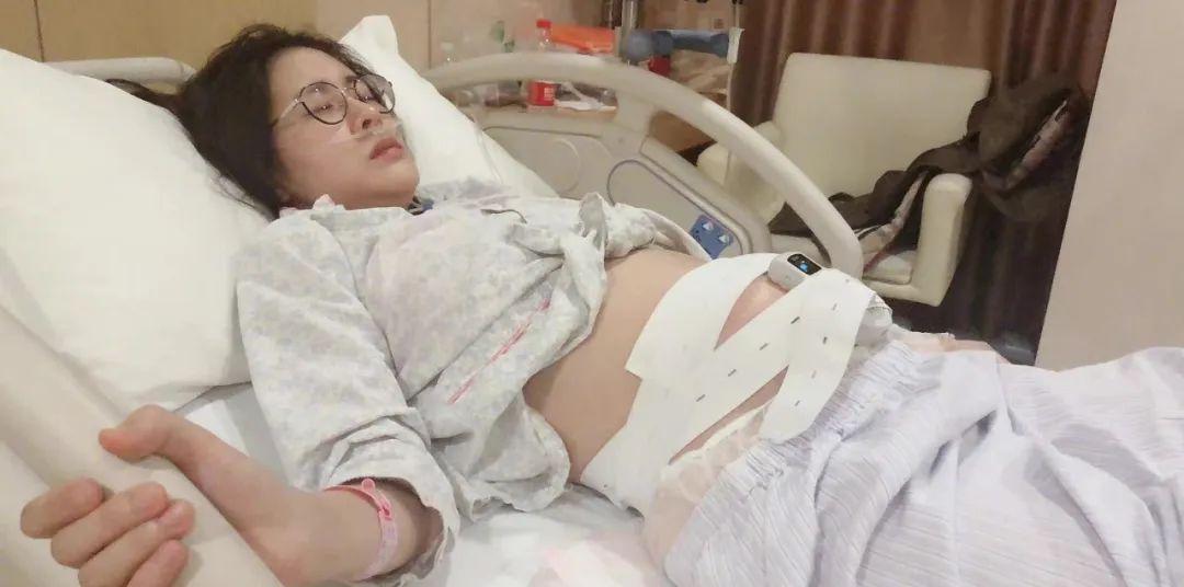 华晨宇和张碧晨结婚了吗（网友神评：不结婚是最好的选择）